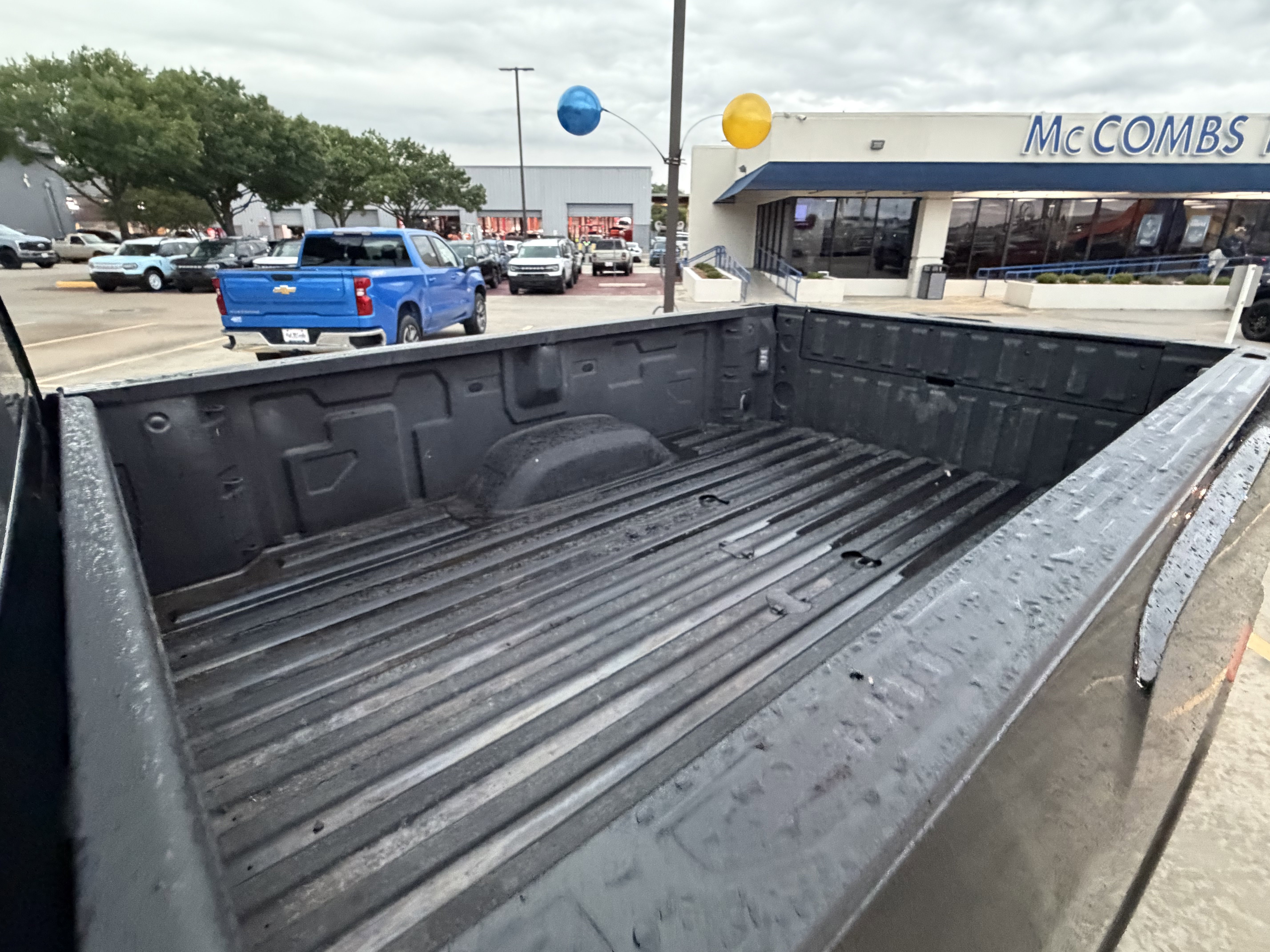 Used 2025 Onyx Black GMC Denali image 14