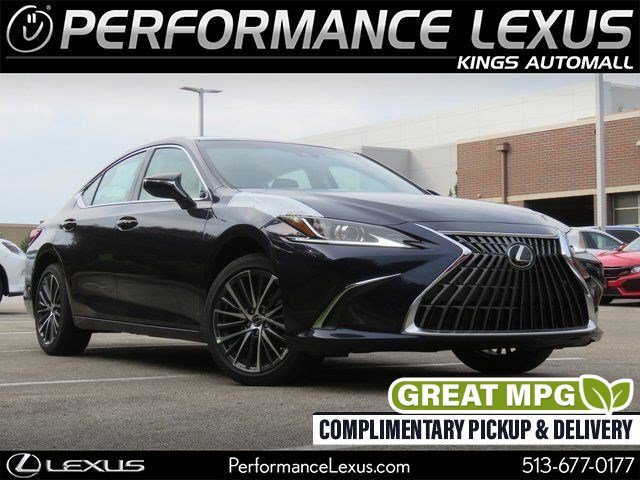 2023 Lexus ES 300h 300h's photo