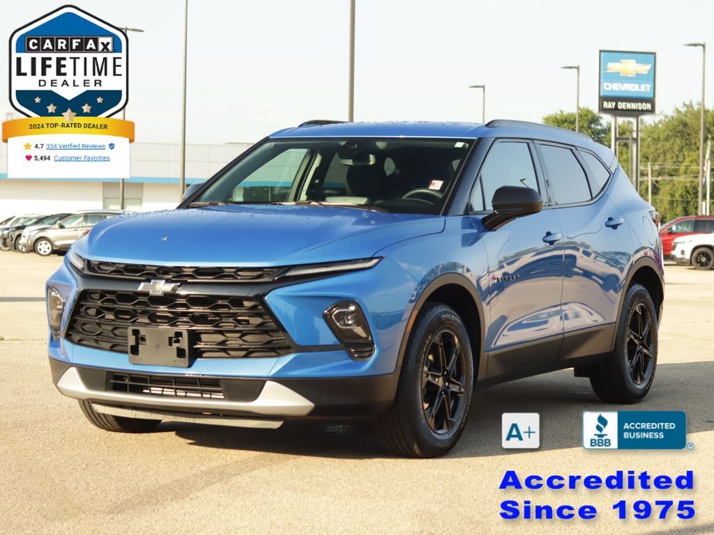 Used 2024 Riptide Blue Metallic Chevrolet 2LT image 3