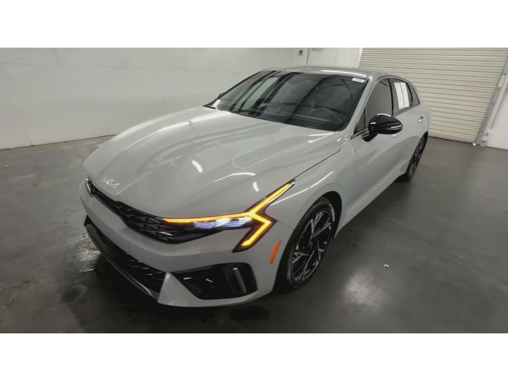 Used 2025 Wolf Gray Kia GT-Line image 4