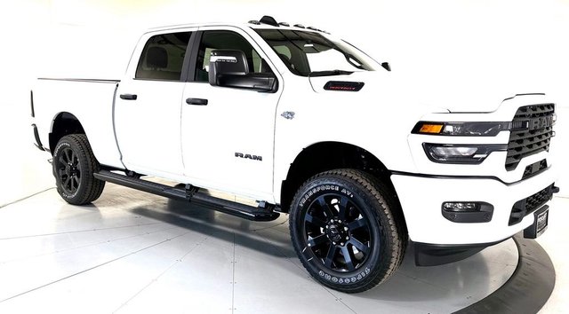 New 2027 RAM 2500 Big Horn 4x4 Crew Cab