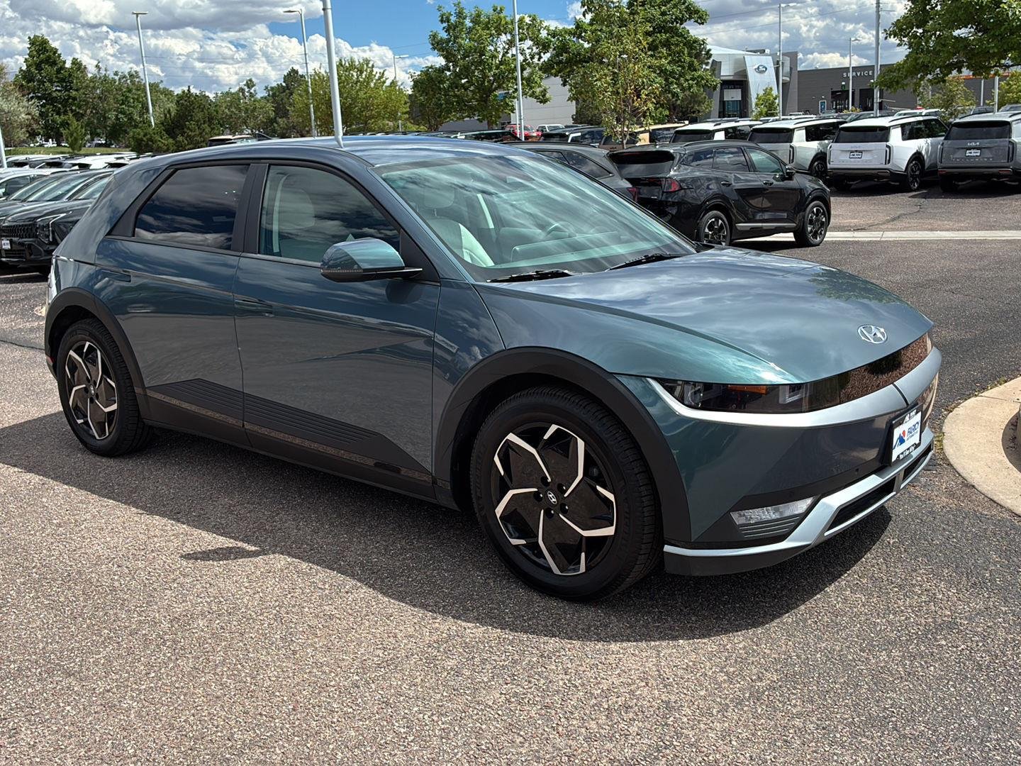 Used 2023 Digital Teal Hyundai SEL image 5