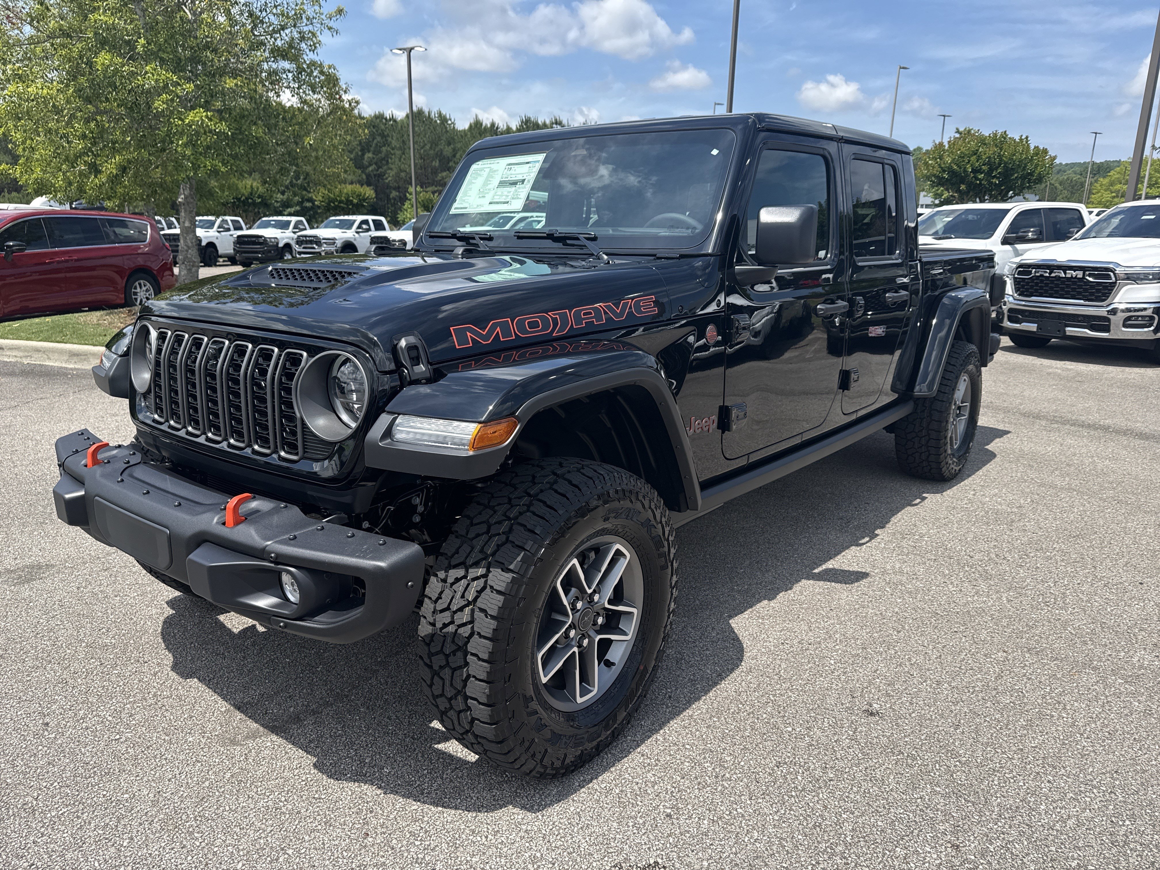 New 2026 Black Clear-Coat Exterior Paint Jeep Mojave X image 3