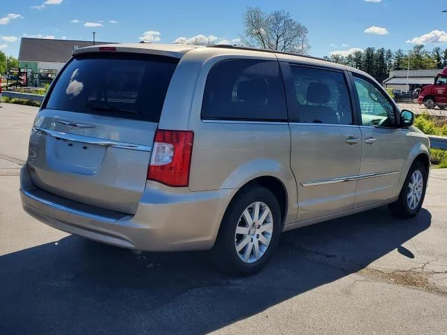 Used 2015 Cashmere/Sandstone Pearlcoat Chrysler Touring image 3