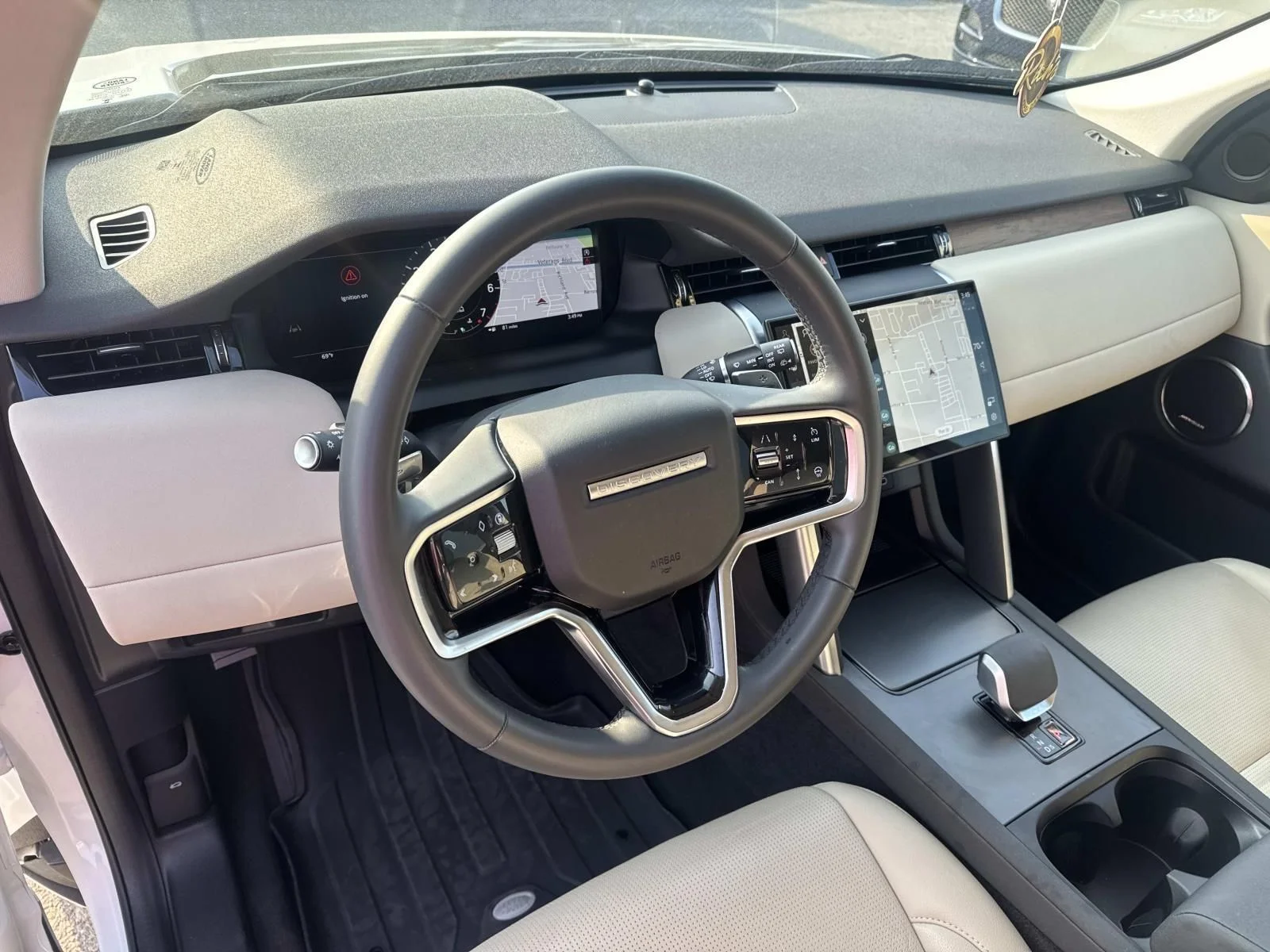 2025 Land Rover Discovery Sport S - Photo 18