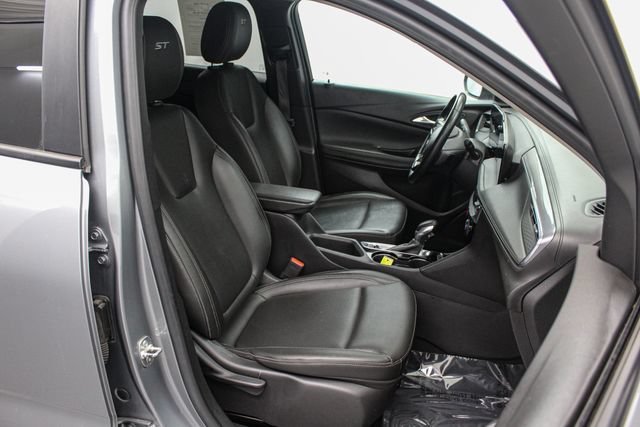 2024 Buick Encore GX Sport Touring - Photo 18