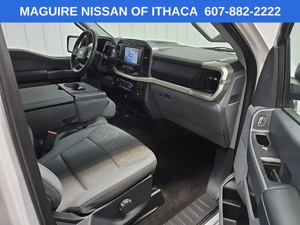 Used 2021 White Ford XLT image 15