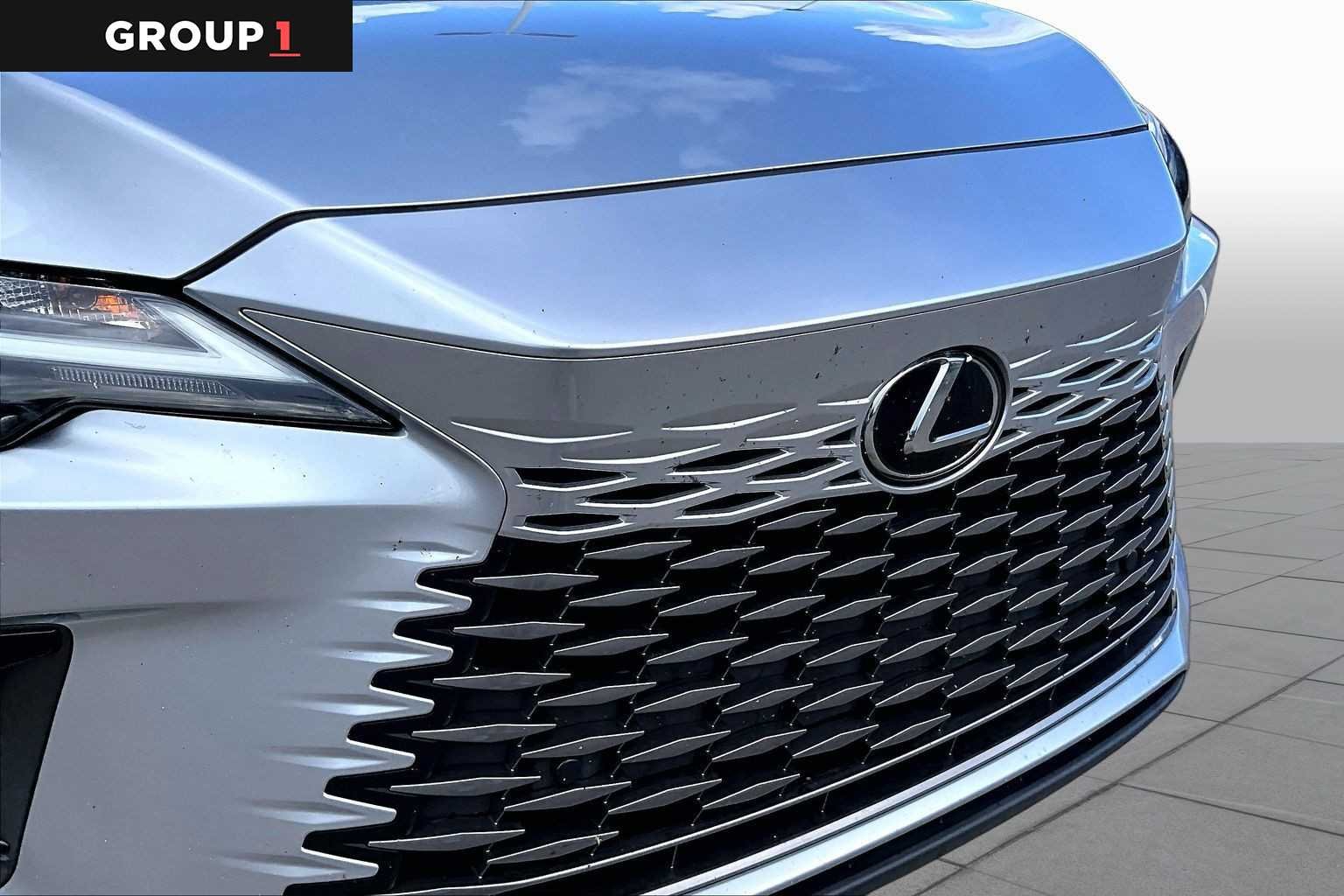 Used 2023 Iridium Lexus Premium Plus image 27