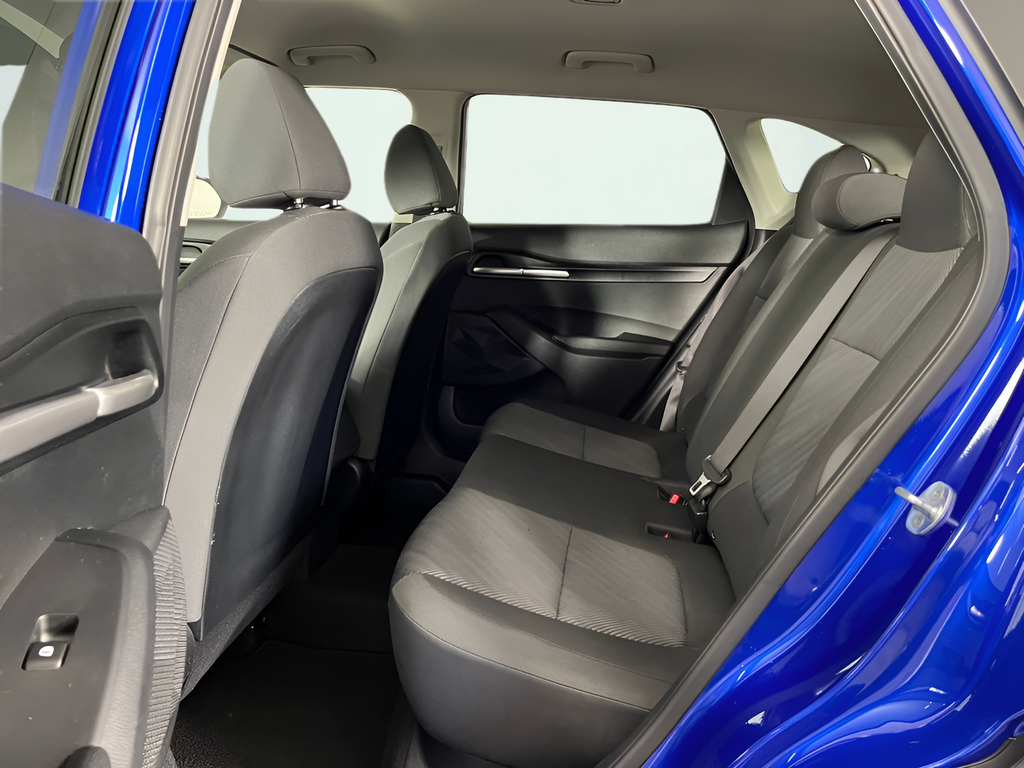 2023 Kia Seltos LX - Photo 12