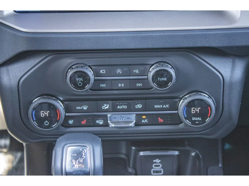 New 2026 MARSH GRAY Ford Outer Banks image 27