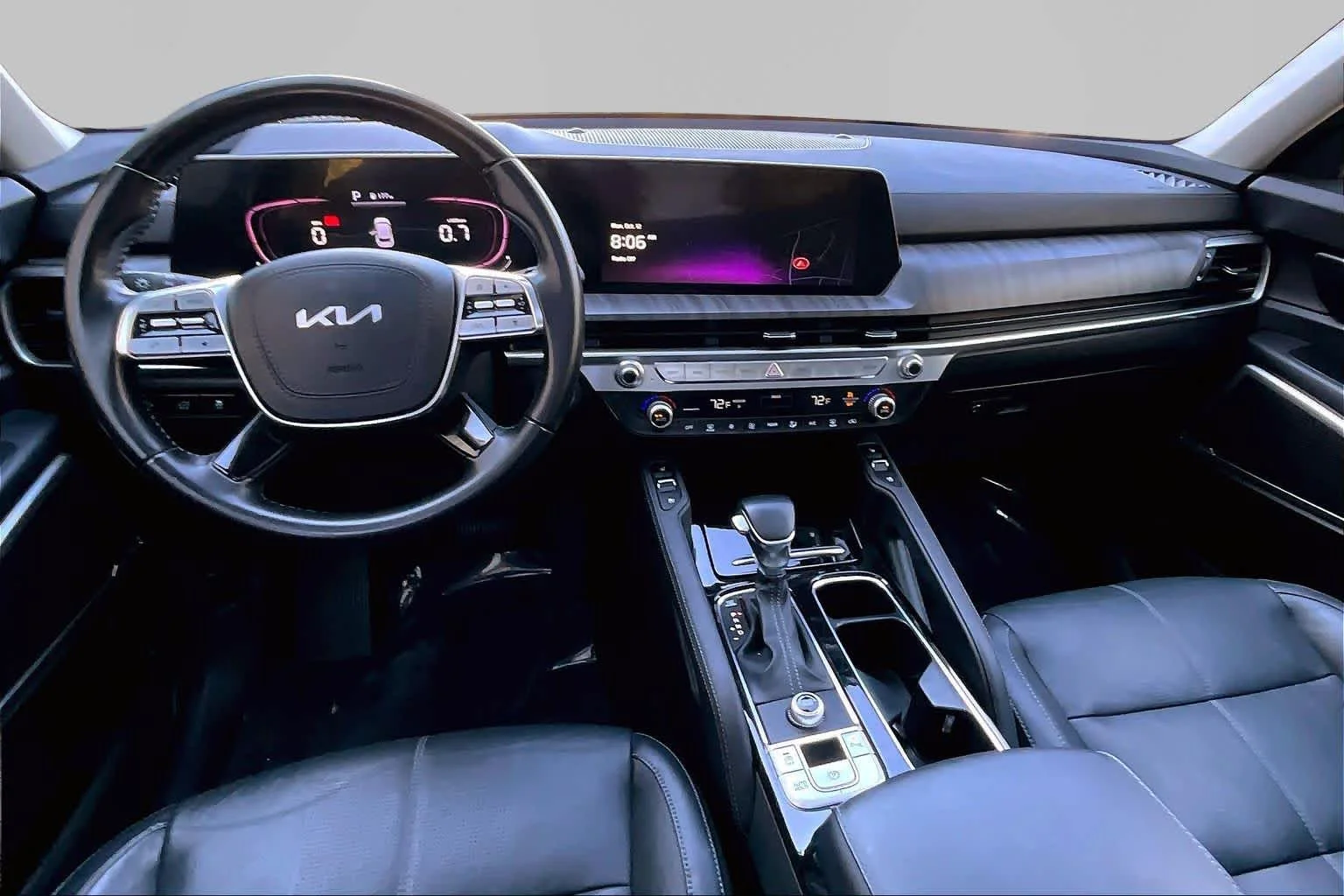 Used 2023 Ebony Black Kia EX image 16