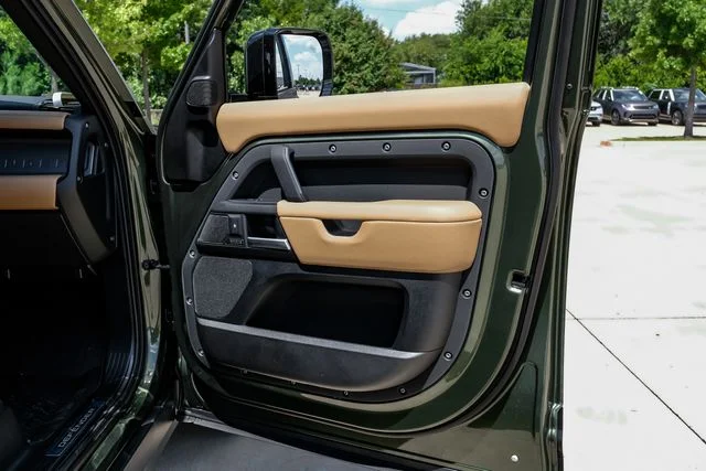 New 2026 Green Land Rover X image 55