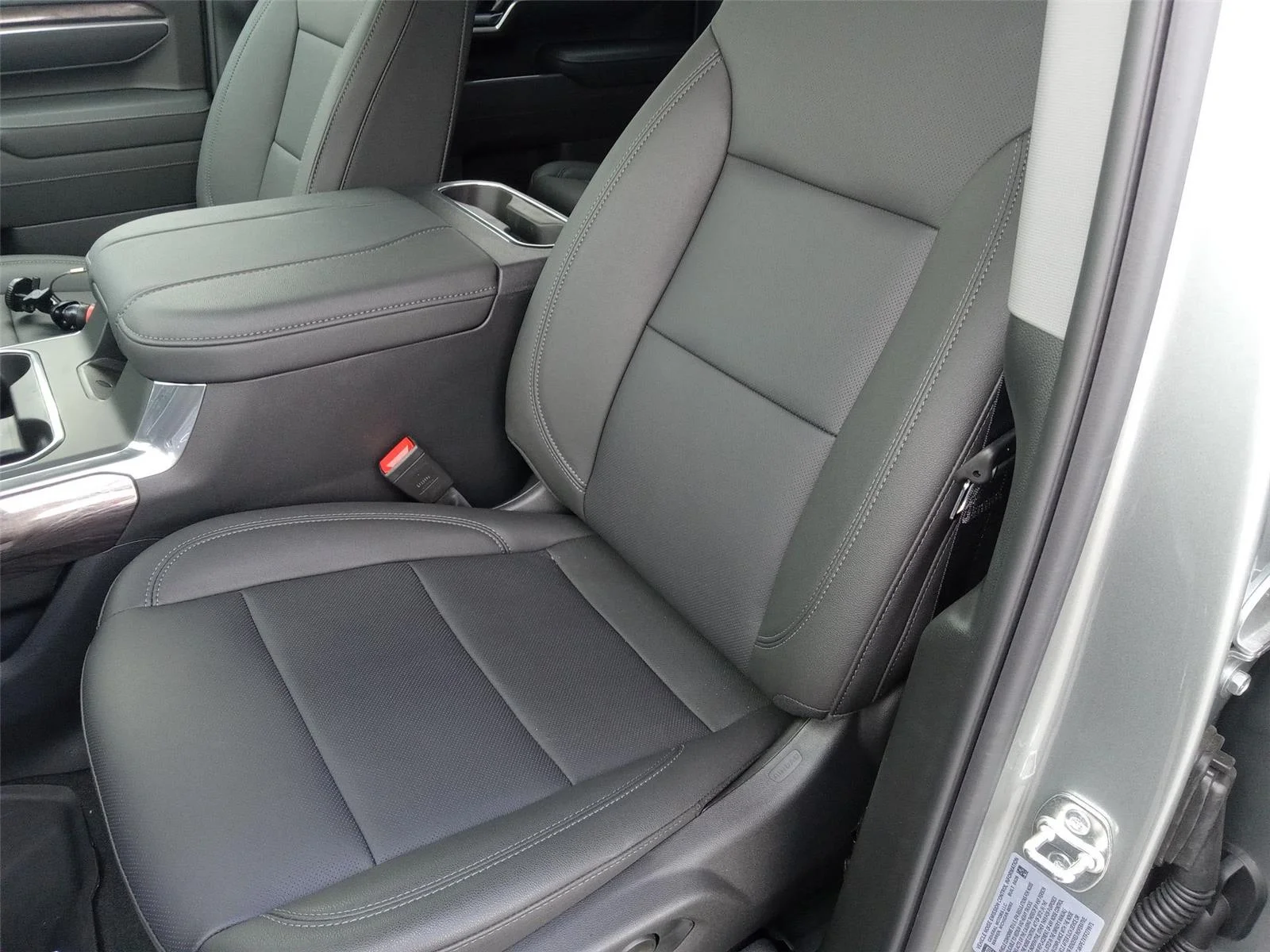 New 2026 Lakeshore Blue Metallic Chevrolet High Country image 63
