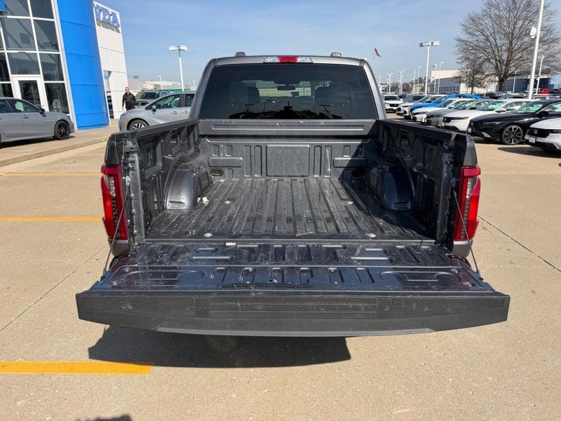 Used 2025 Carbonized Gray Metallic Ford XLT image 4