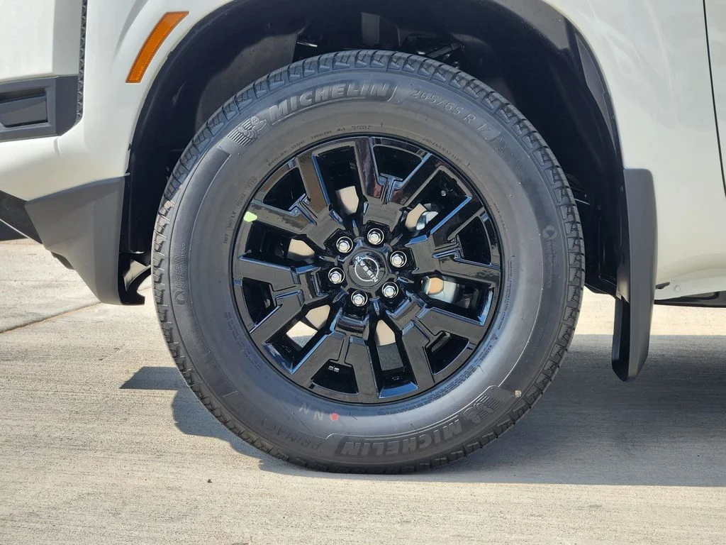 New 2027 White Nissan SV image 10
