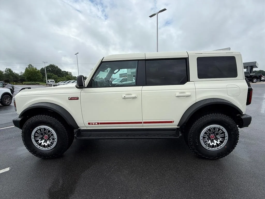 New 2026 Wimbledon White Ford Outer Banks® image 1