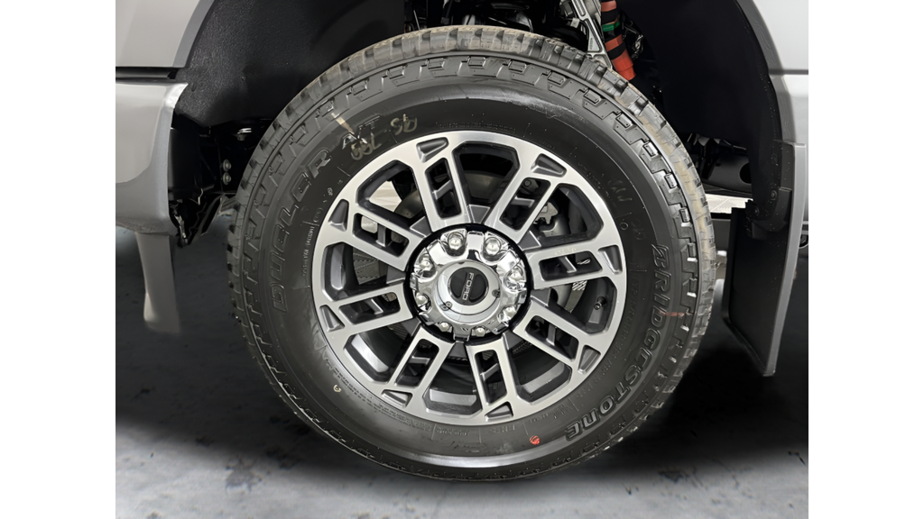 New 2026 Carbonized Gray Metallic Ford F-350® Platinum® image 15