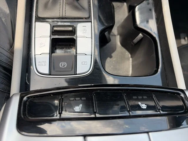 Used 2024 Blue Hyundai SEL image 30
