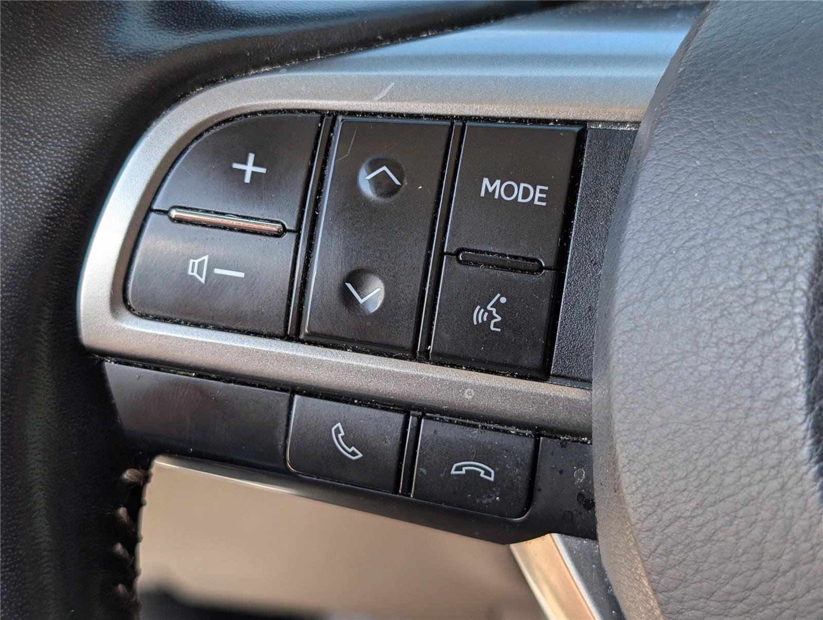 2022 Lexus GX LUXURY - Photo 18