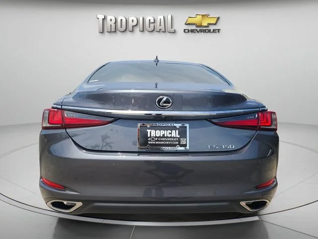 Used 2022 Gray Lexus ES 350 image 4