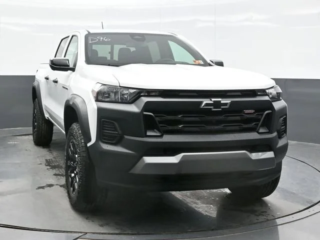 New 2026 Summit White Chevrolet Trail Boss image 6