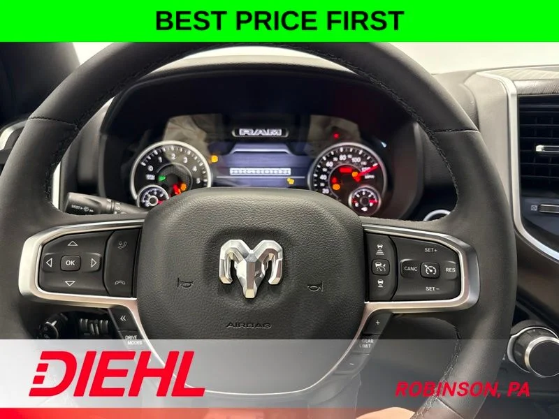 New 2026 Diamond Black Crystal Pearl-Coat Exterior Paint RAM Big Horn/Lone Star image 25
