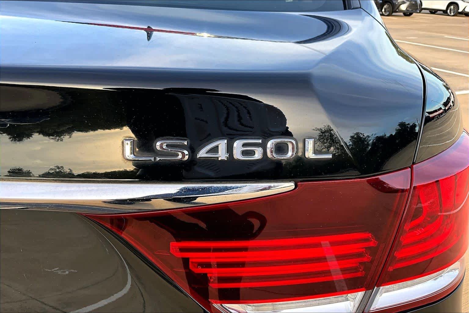 Certified Used 2013 Obsidian Lexus L image 9