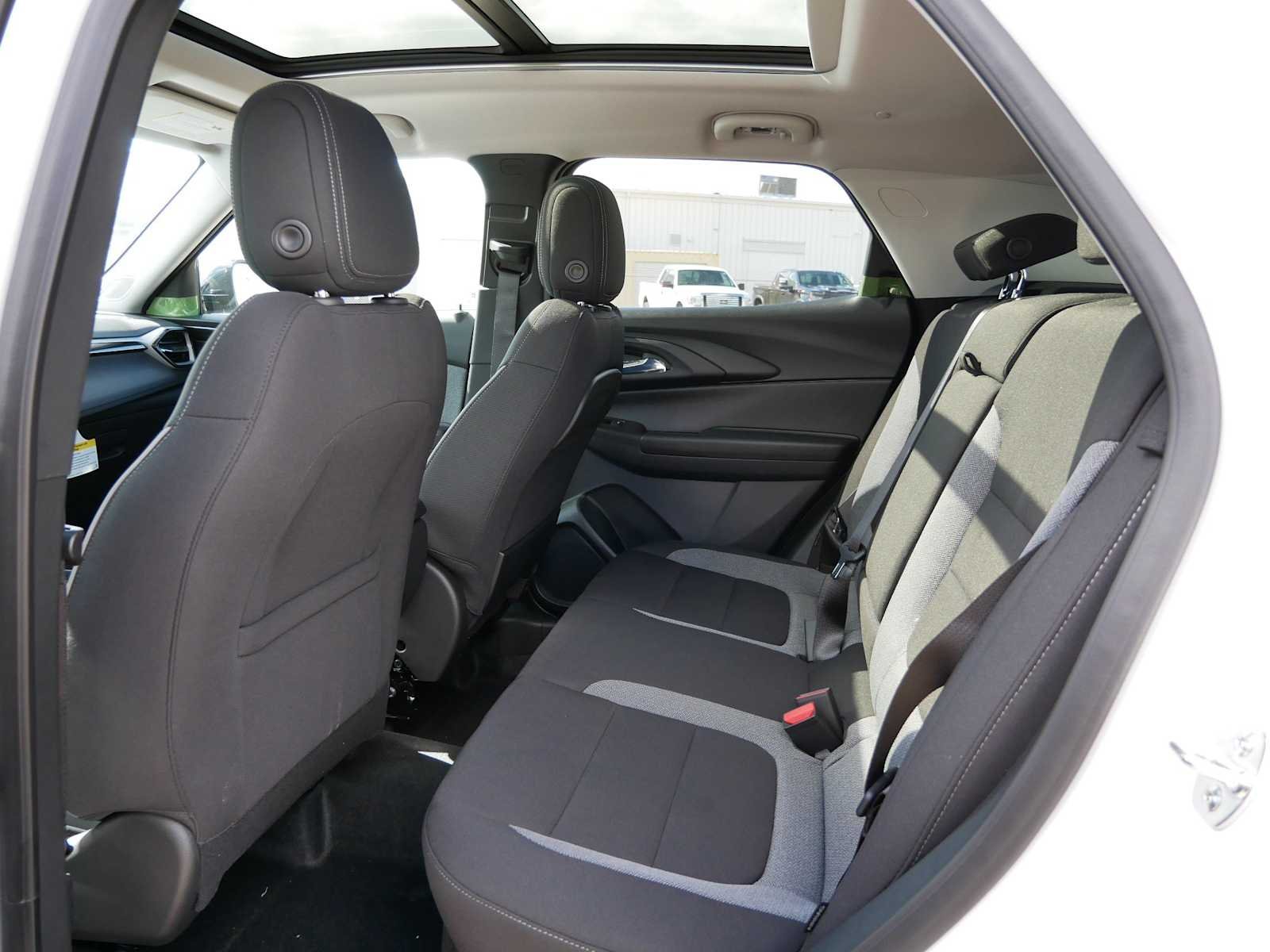 New 2026 Summit White Chevrolet LT image 12