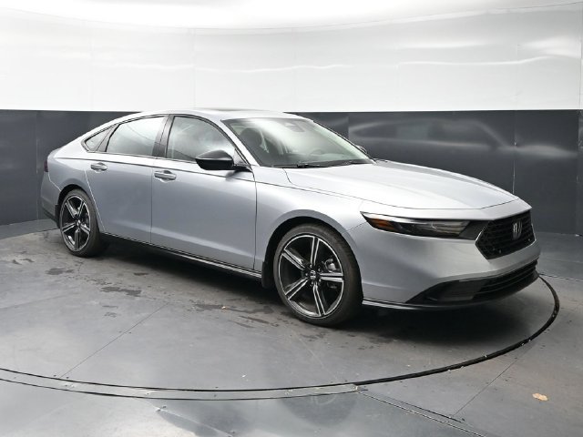 New 2026 Solar Silver Metallic Honda SE image 3