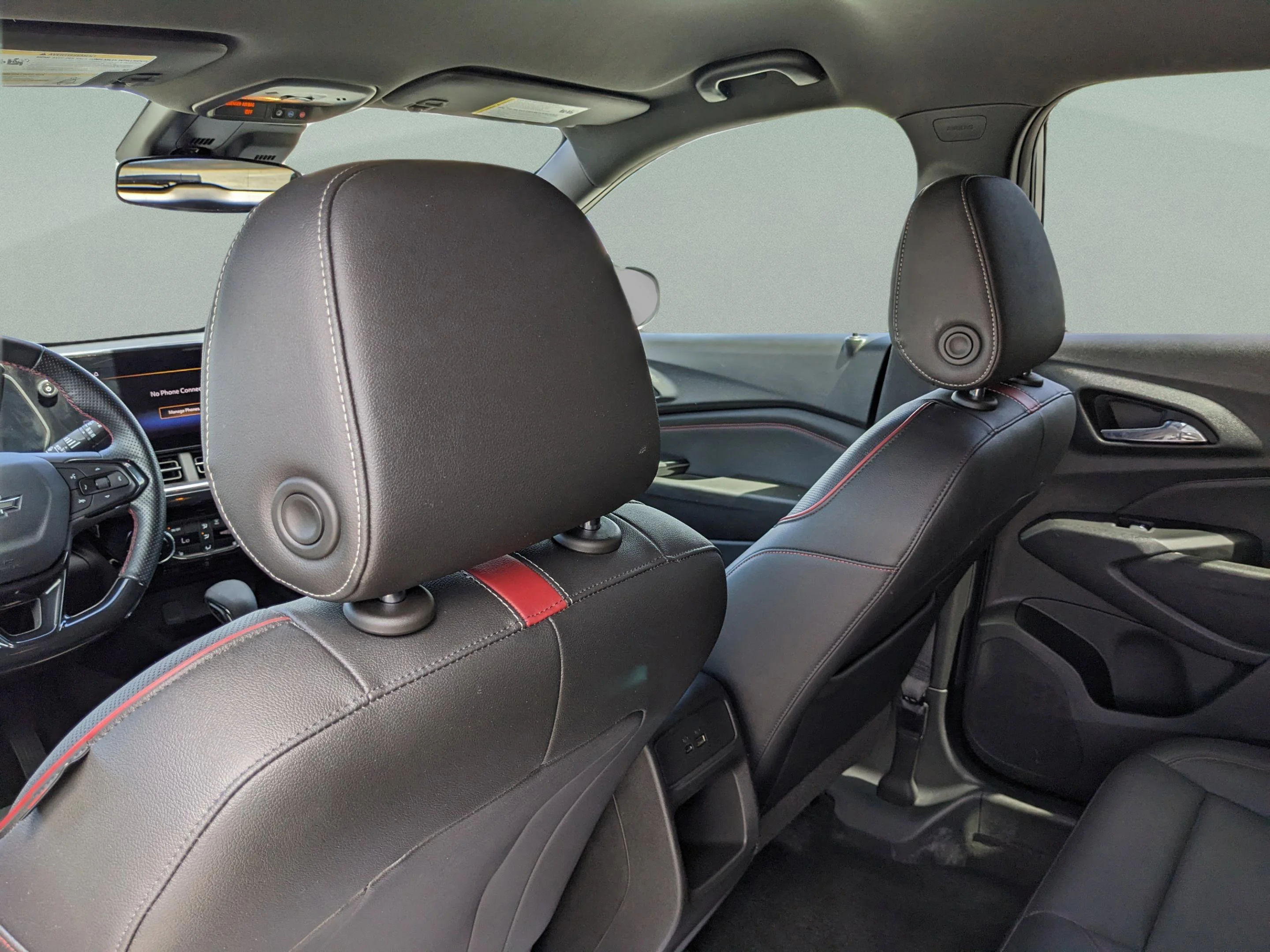 2024 Chevrolet Trax RS - Photo 19