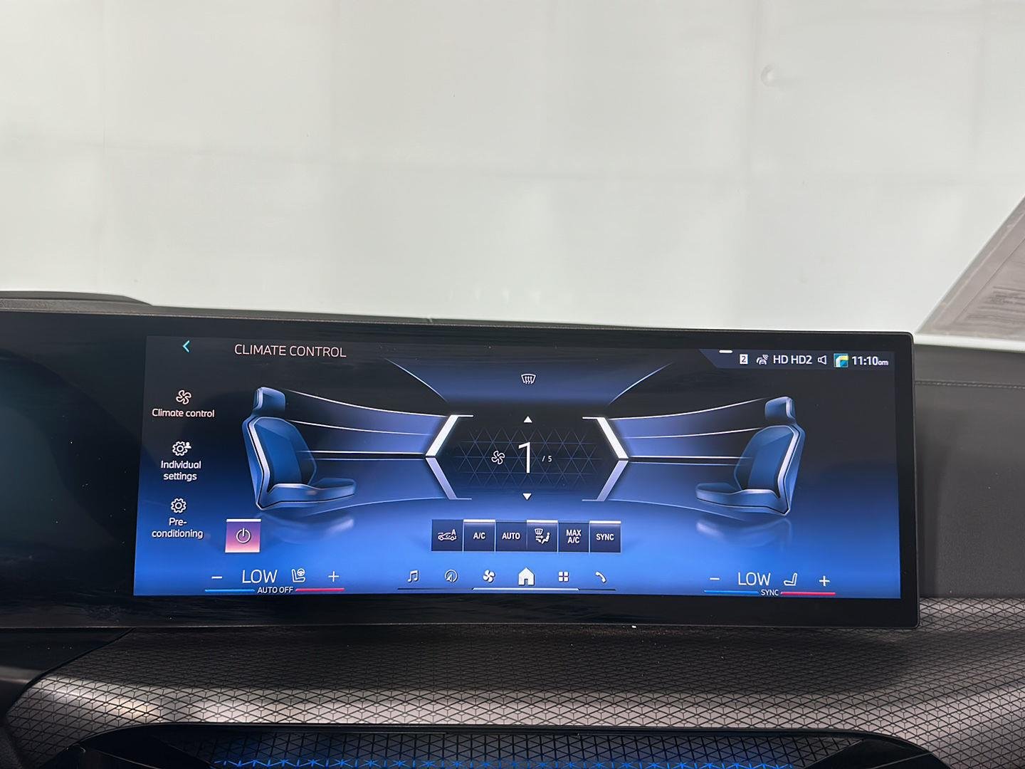 Used 2025 Black Sapphire Metallic BMW 430i xDrive image 16