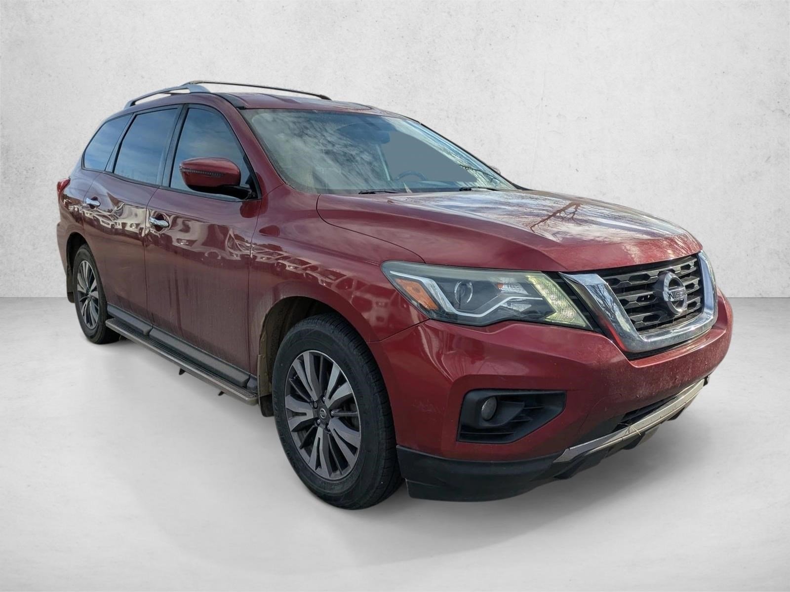 2017 Nissan Pathfinder SV