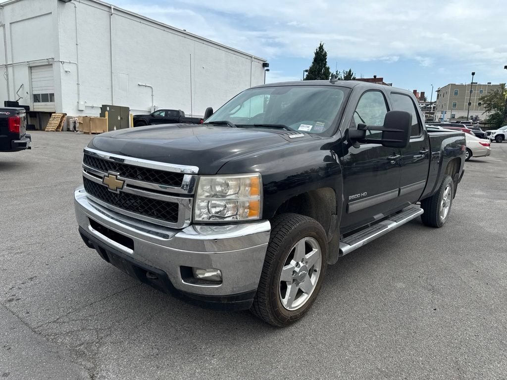 Used 2011 BLACK Chevrolet LTZ image 30