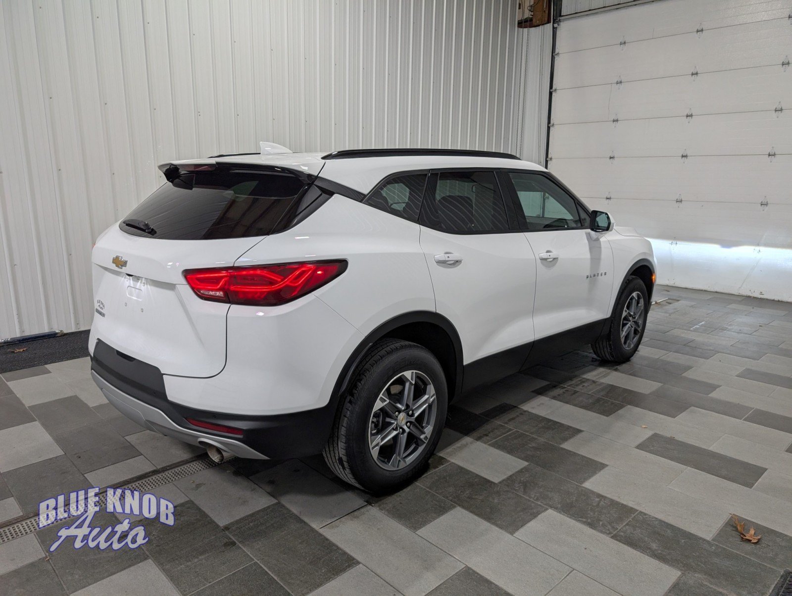 2024 Chevrolet Blazer 2LT photo 4