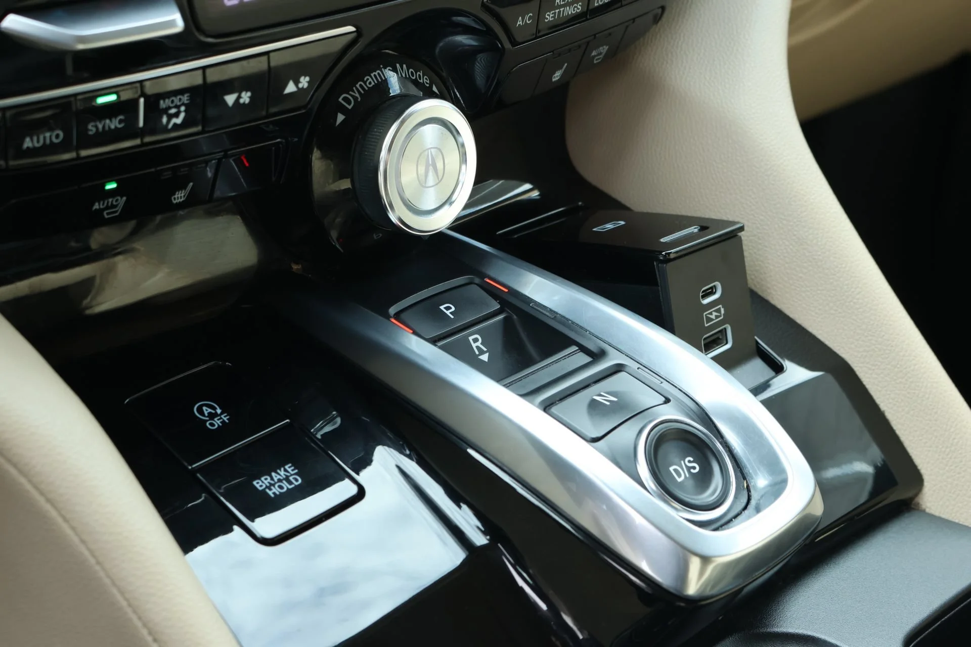 Certified Used 2024 Platinum White Pearl Acura MDX image 36