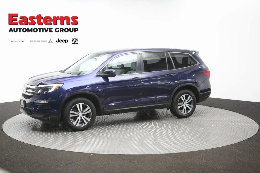 Used 2017 Blue Honda EX-L image 57