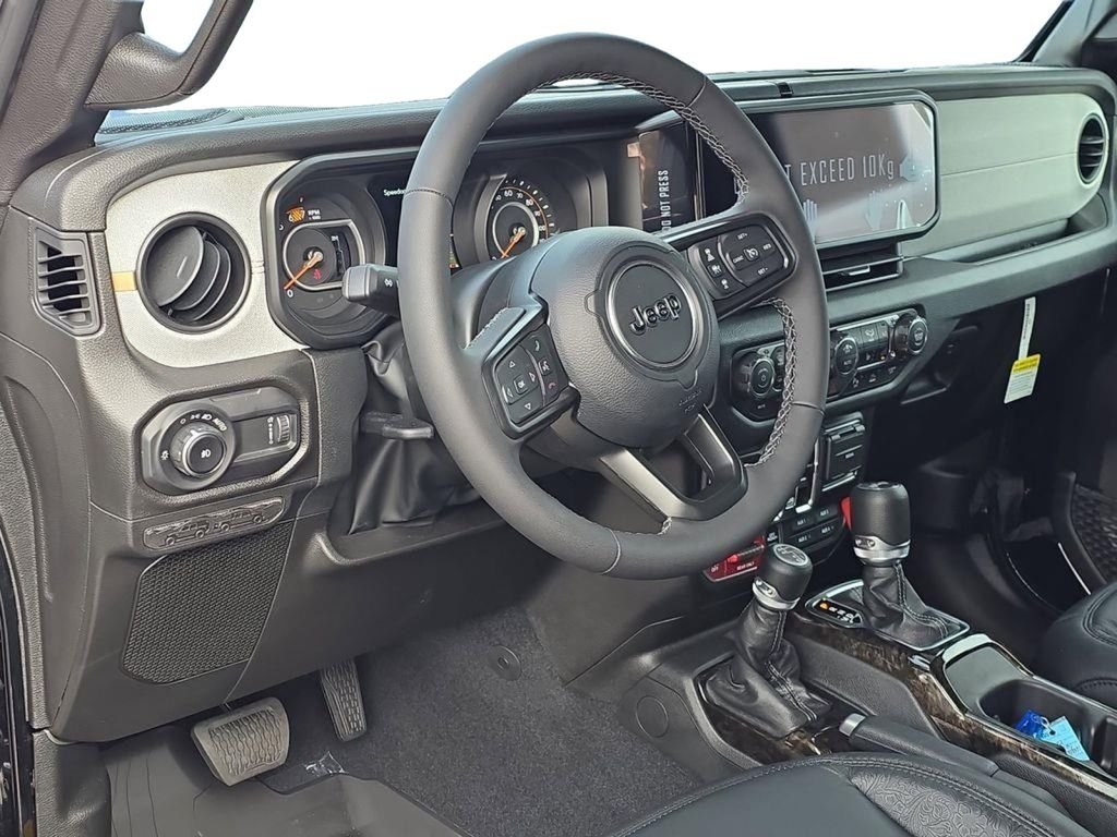 2025 Jeep Wrangler 4-Door Willys - Photo 14