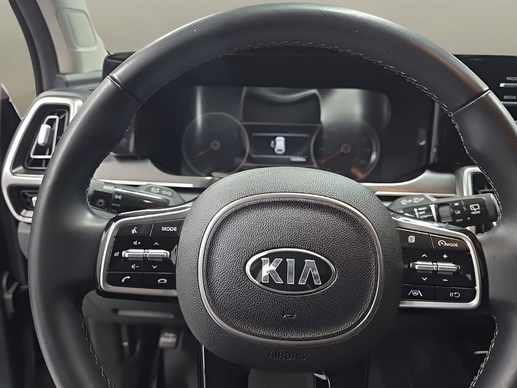 Used 2021 Gray Kia S image 23