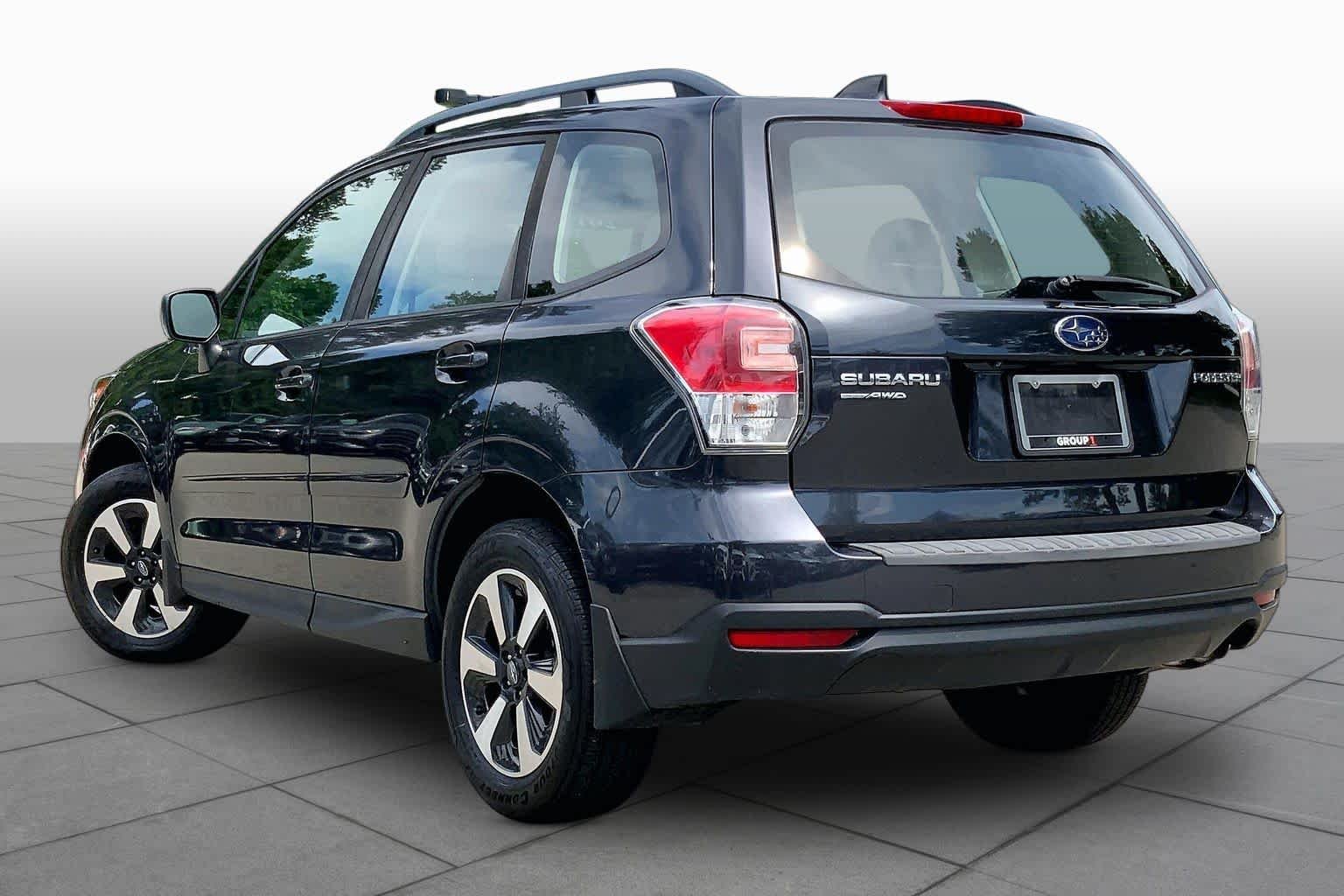 Used 2018 Dark Gray Metallic Subaru  image 12