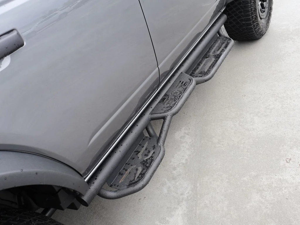 Used 2024 Carbonized Gray Metallic Ford Wildtrak image 8