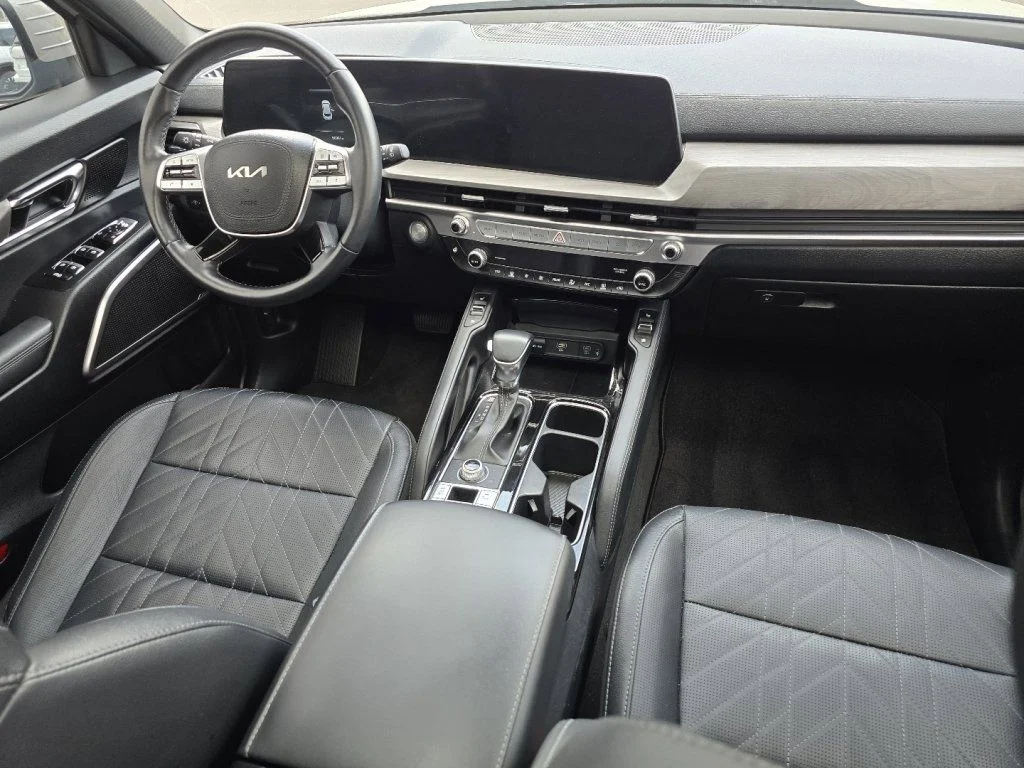 Used 2024 Gray Kia EX X-Line image 21