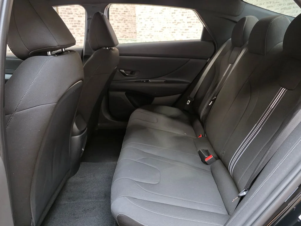 New 2026 Abyss Black Hyundai SEL Sport image 13