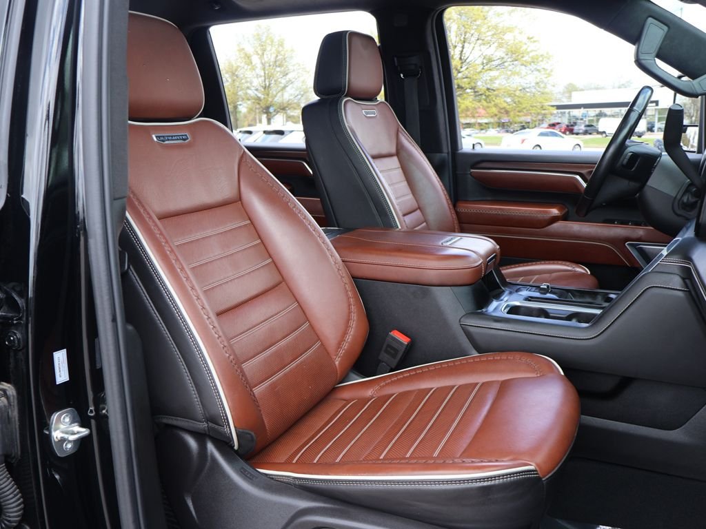 Used 2024 Black GMC Denali Ultimate image 30