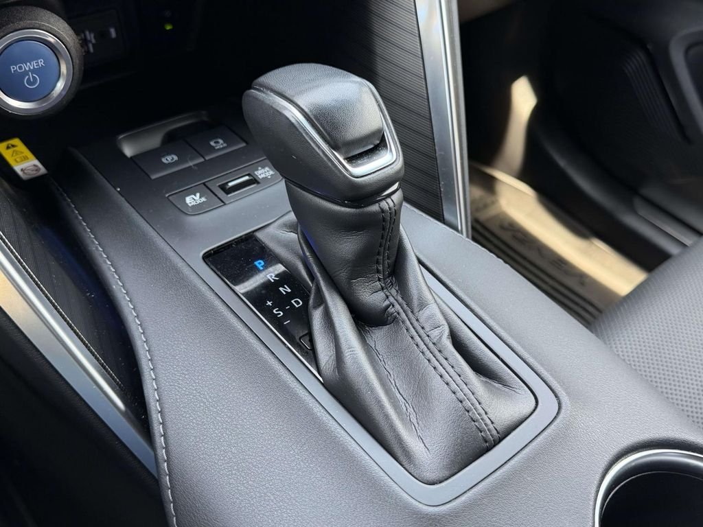 Used 2021 Red Toyota XLE image 6