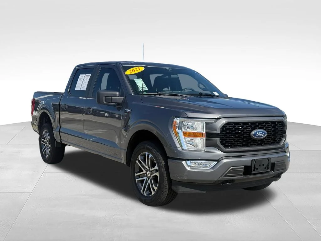 Used 2021 Gray Ford XL image 31