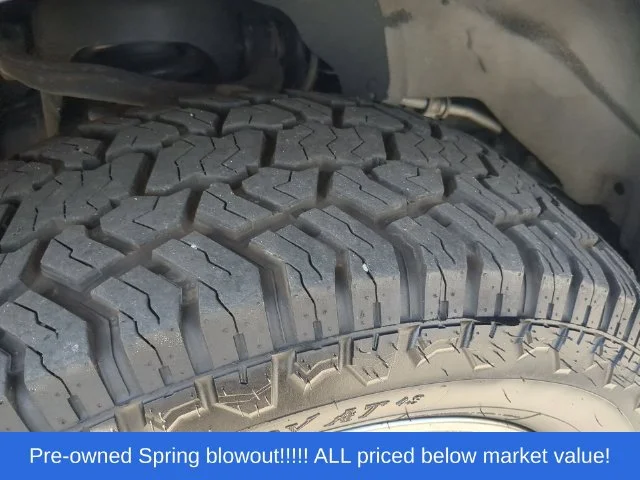 Used 2024 Silver Ford XLT image 19