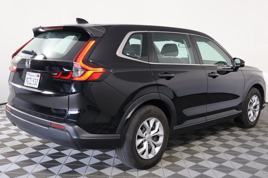 2023 Honda CR-V LX - Photo 3