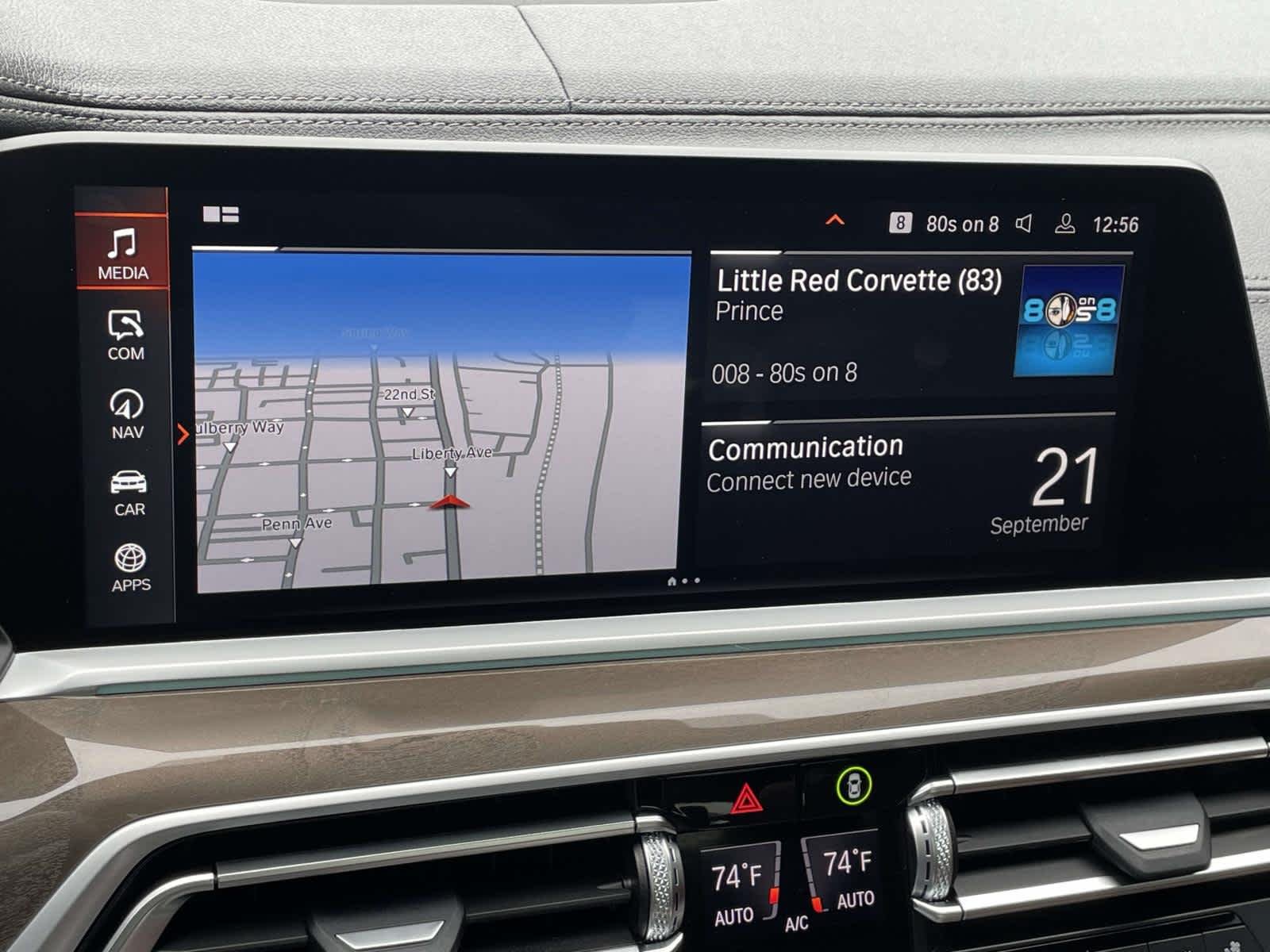 Used 2022 Arctic Grey Metallic BMW M50i image 27