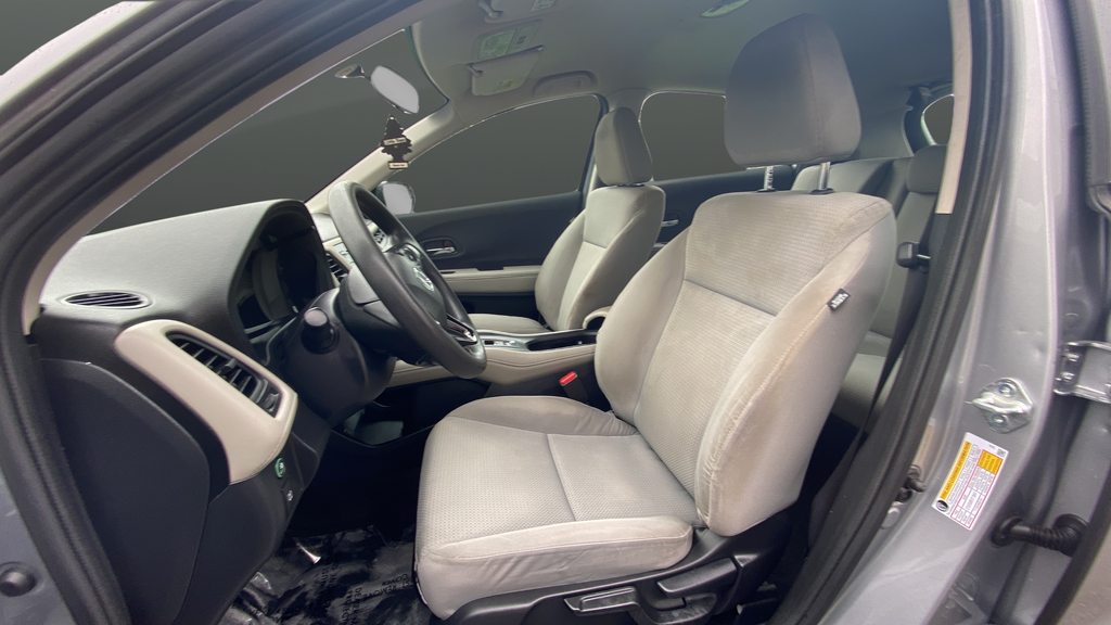 Used 2022 Silver Honda LX image 9