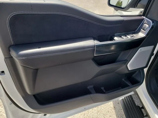 New 2026 White Metallic Ford Platinum image 16